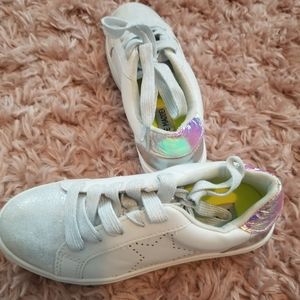 Girl's Steve Madden Sneakers